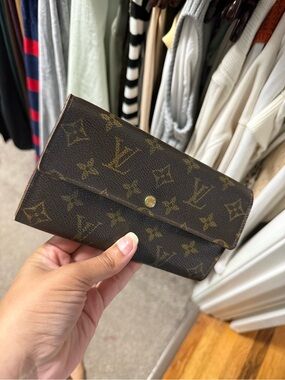 Louis Vuitton Monogram Brown Canvas Wallet with Gold-Tone Snap